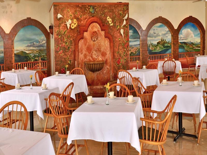 Clarion Inn Near Mcallen Airport Exterior foto