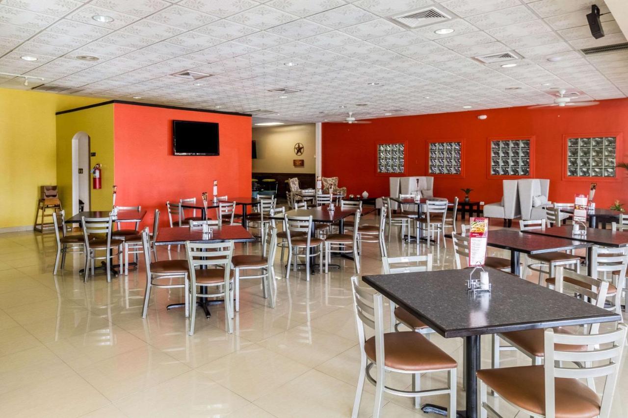 Clarion Inn Near Mcallen Airport Exterior foto